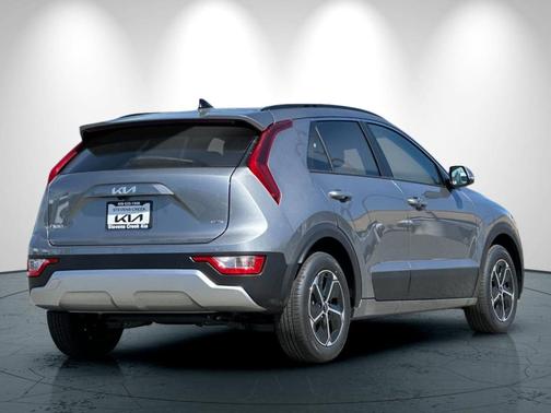 2025 Kia Niro EX