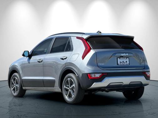 2025 Kia Niro EX