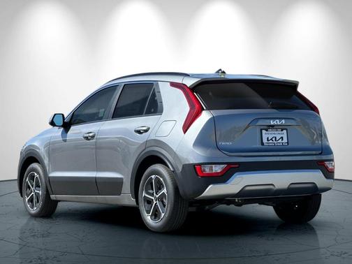 2025 Kia Niro EX