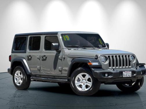 2019 Jeep Wrangler Unlimited Sport