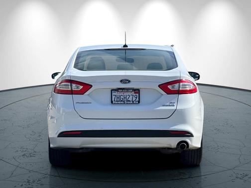 2014 Ford Fusion Hybrid SE