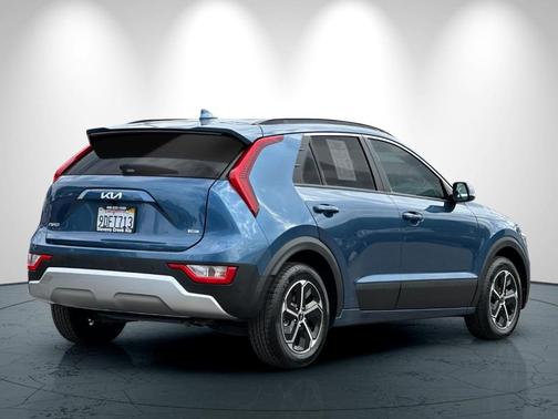 2023 Kia Niro EX