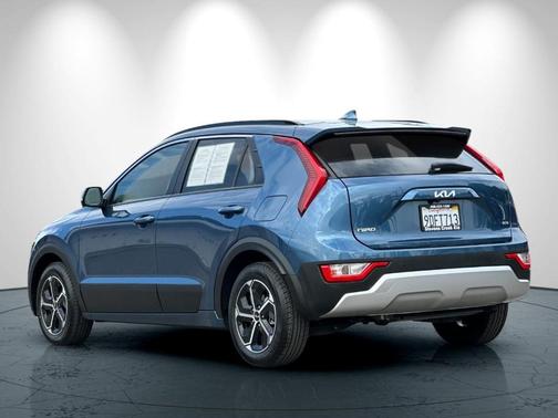 2023 Kia Niro EX