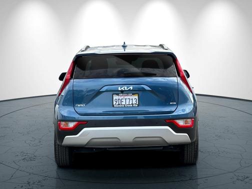 2023 Kia Niro EX