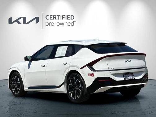 Snow White Pearl 2024 Kia EV6 GT-Line