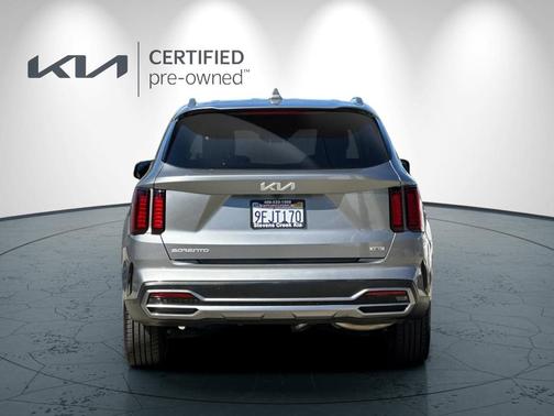 Steel Gray 2023 Kia Sorento Hybrid EX