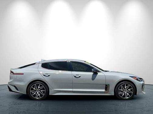 2023 Kia Stinger GT-Line