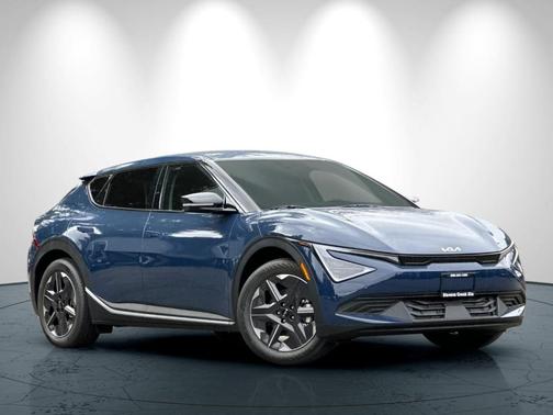 2025 Kia EV6 Light Long Range