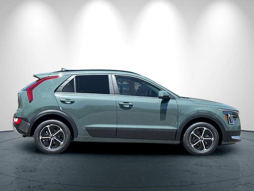 2025 Kia Niro Plug-In Hybrid EX