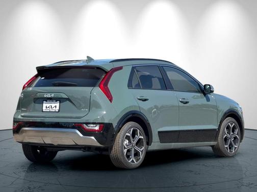 2025 Kia Niro Plug-In Hybrid SX Touring