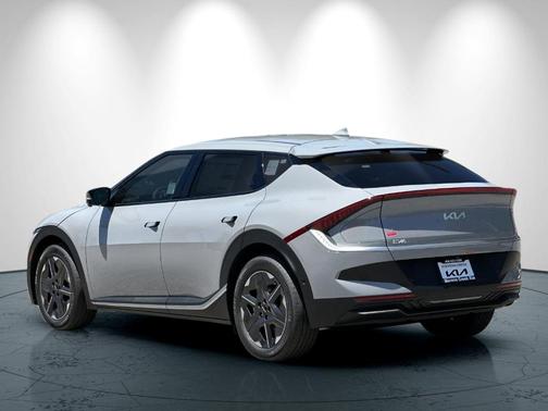 2025 Kia EV6 Light Long Range