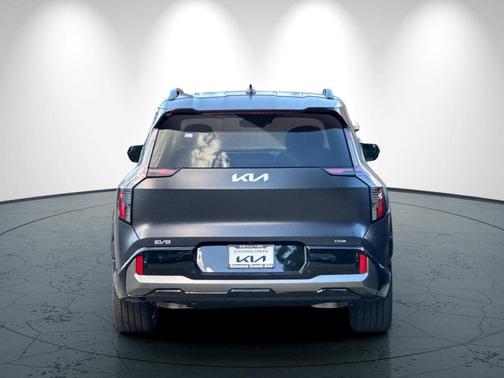 2026 Kia EV9 GT-Line