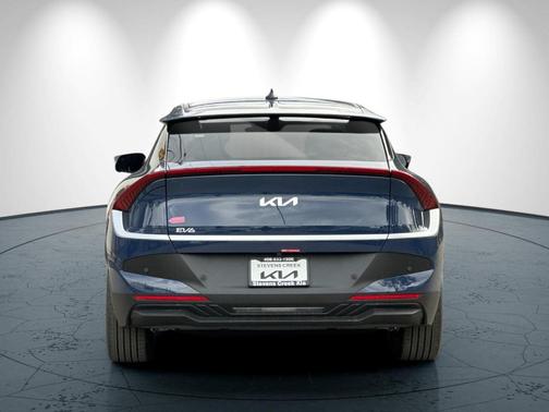 2025 Kia EV6 Light