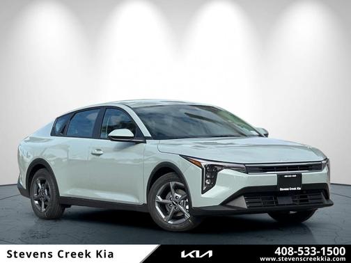 2026 Kia K4 