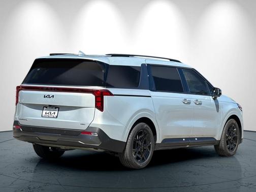 2026 Kia Carnival Hybrid SX