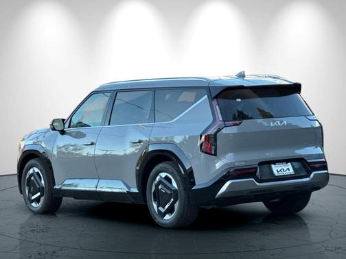 2026 Kia EV9 Land