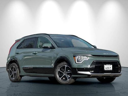 2025 Kia Niro SX
