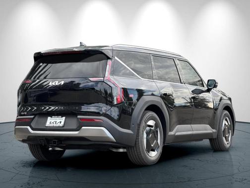 2026 Kia EV9 Wind