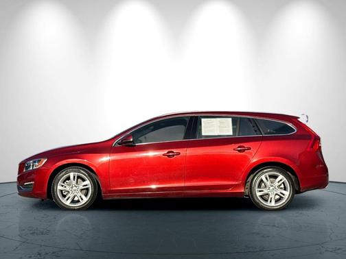 2015 Volvo V60 T5 Premier