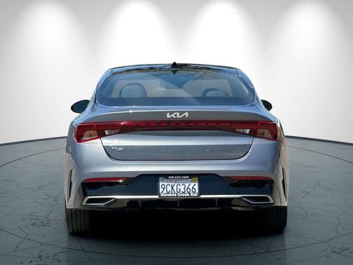2022 Kia K5 EX