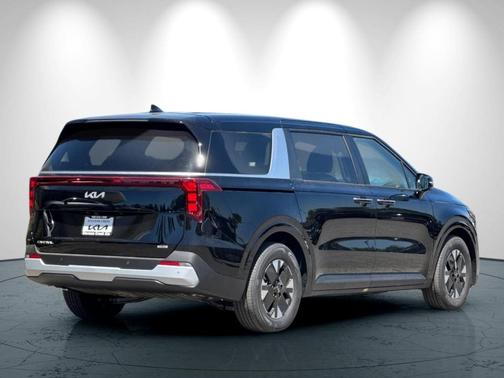 2026 Kia Carnival Hybrid LXS