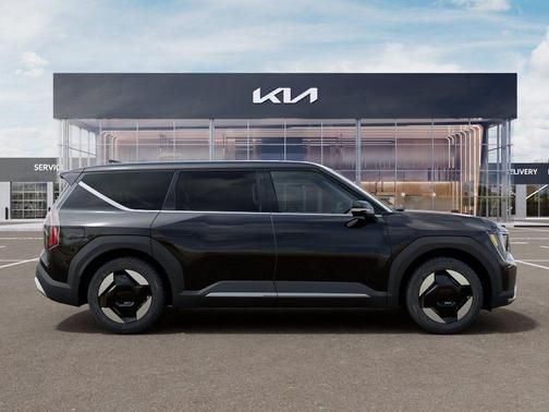 Ebony Black 2026 Kia EV9 Light Long Range