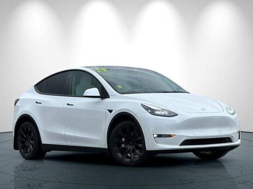 2022 Tesla Model Y Long Range