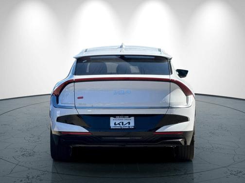2025 Kia EV6 Wind