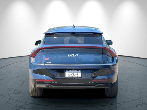 2025 Kia EV6 Wind