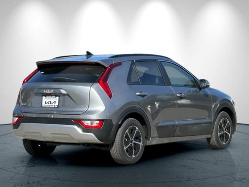 2025 Kia Niro EX