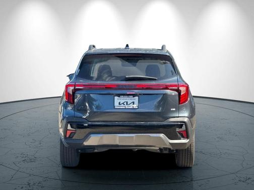 2025 Kia Seltos X-Line
