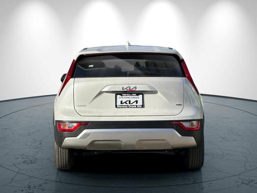 2026 Kia Niro LX