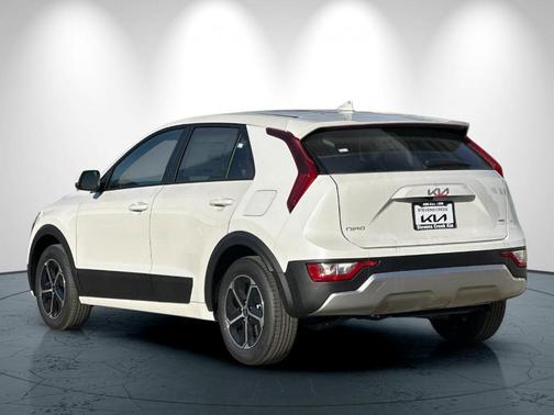 2026 Kia Niro LX
