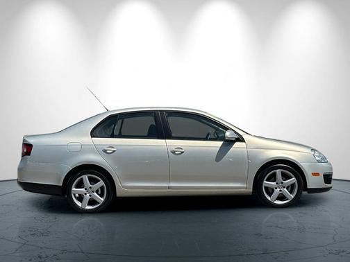 2010 Volkswagen Jetta Limited Edition