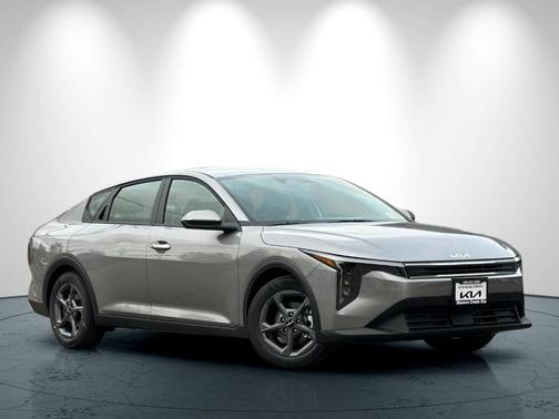 2026 Kia K4 