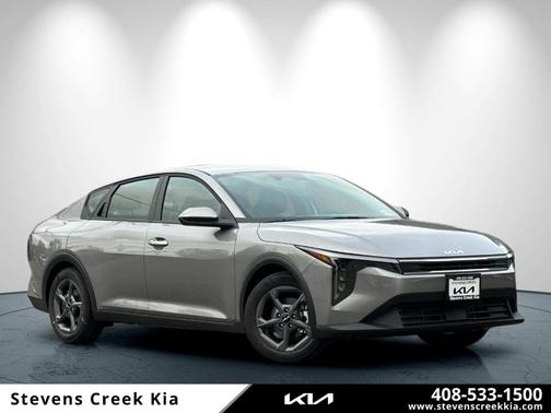 2026 Kia K4 
