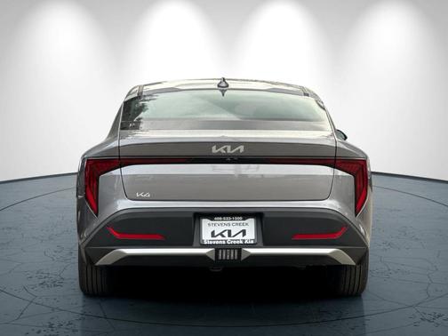 2026 Kia K4 