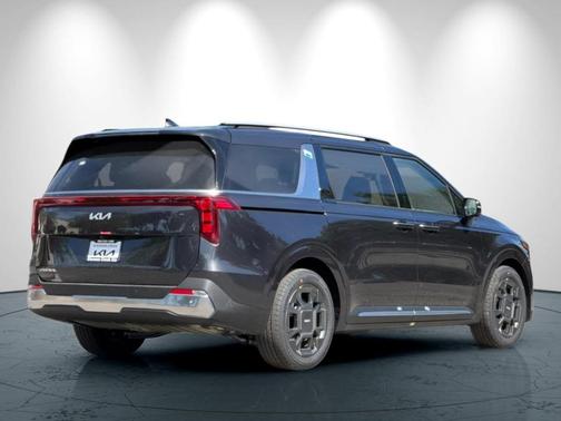 Metal 2026 Kia Carnival SX