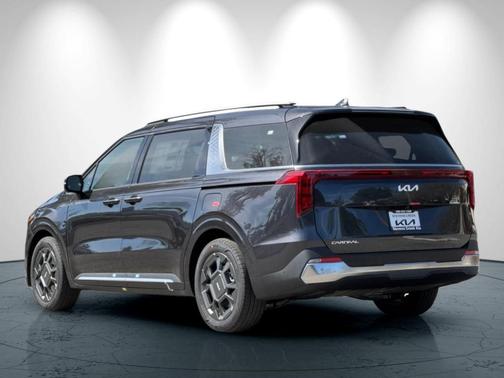 Metal 2026 Kia Carnival SX