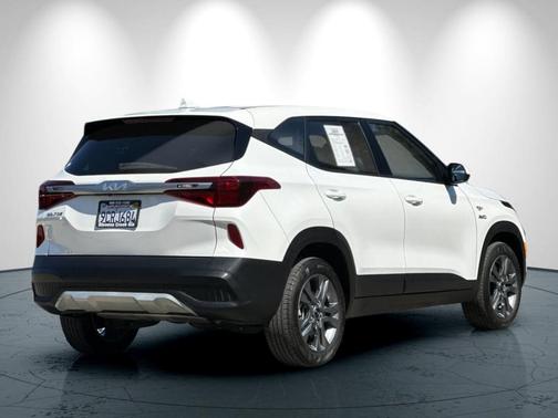 2023 Kia Seltos LX