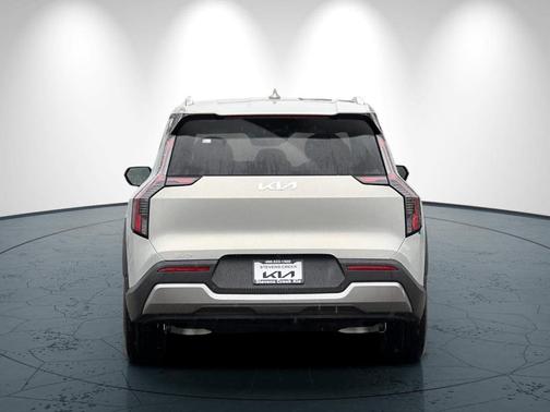 Ivory Silver 2026 Kia EV9 Wind