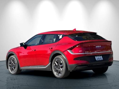 2025 Kia EV6 Light Long Range