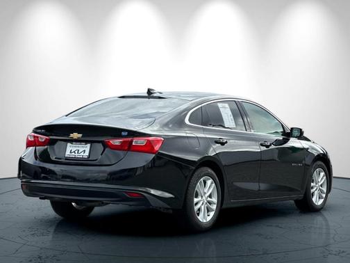 2017 Chevrolet Malibu Hybrid 