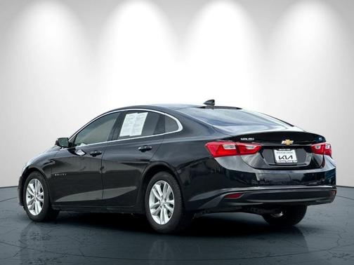 2017 Chevrolet Malibu Hybrid 
