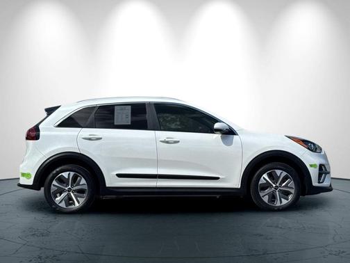 2022 Kia Niro EV S