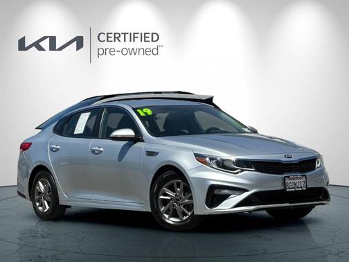 Sparkling Silver 2019 Kia Optima LX
