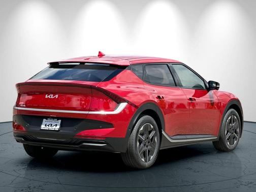 2025 Kia EV6 Light Long Range