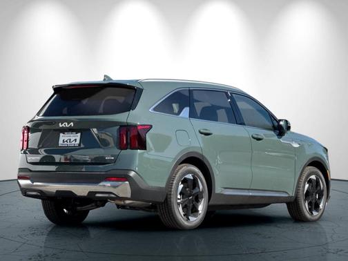 2025 Kia Sorento Plug-In Hybrid EX