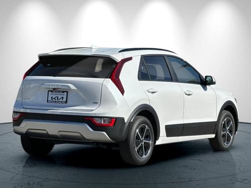 2025 Kia Niro EX
