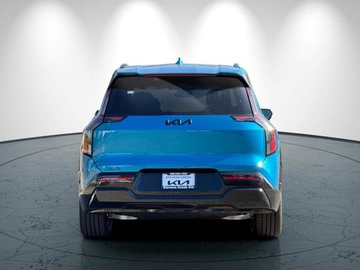 2026 Kia EV9 Land